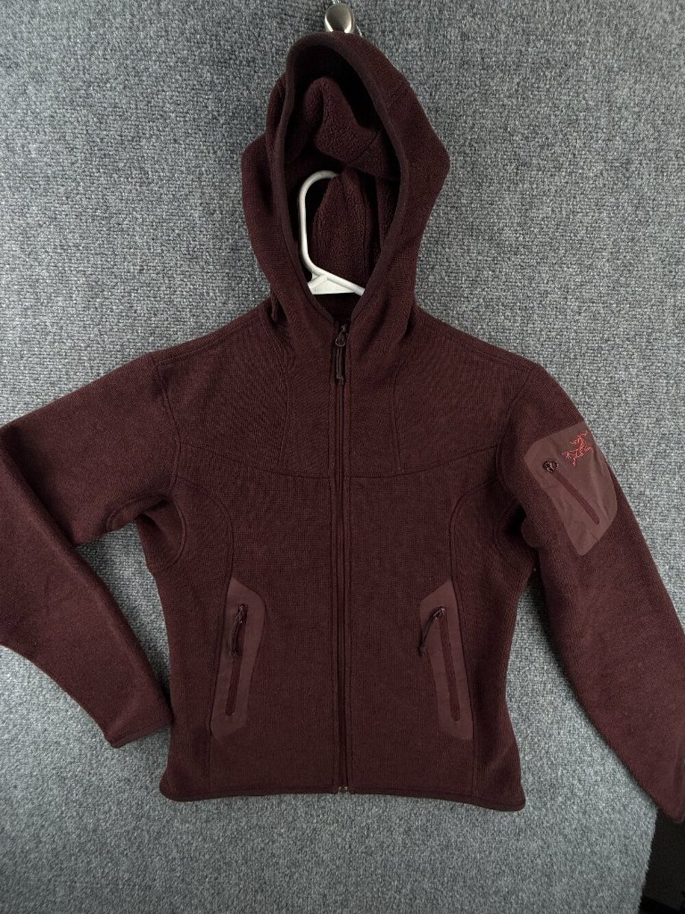 Arc'teryx Covert Cardigan Hoody Fleece Red Logo XS/Small Jacket Polartec Solid